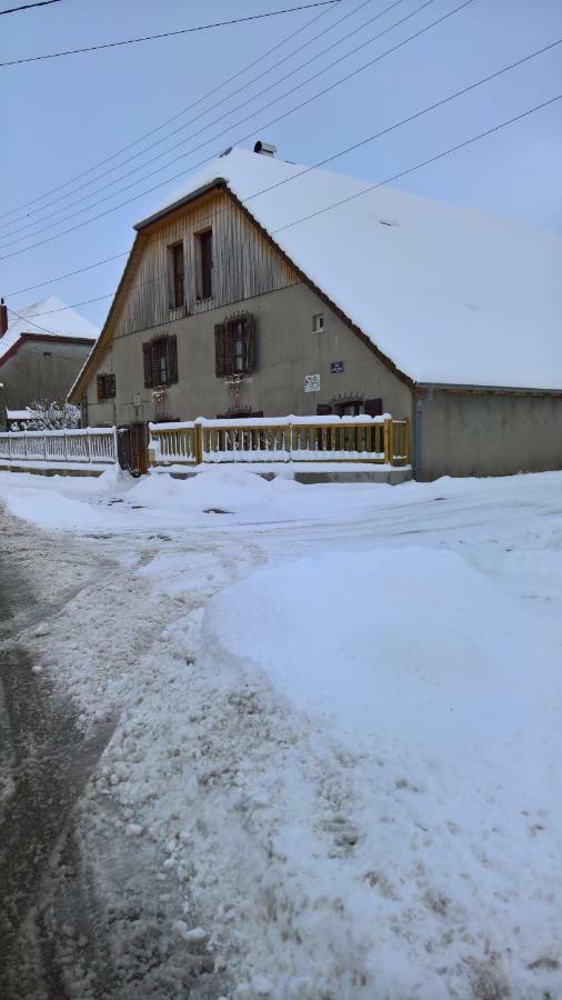 Chambre D Hote 1873 Frasne Экстерьер фото
